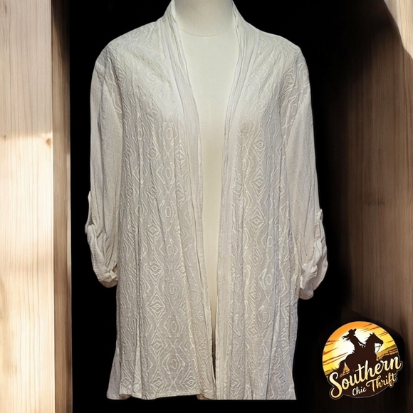 TanJay Tops - TanJay - 22W Women's White Open Front Blouse